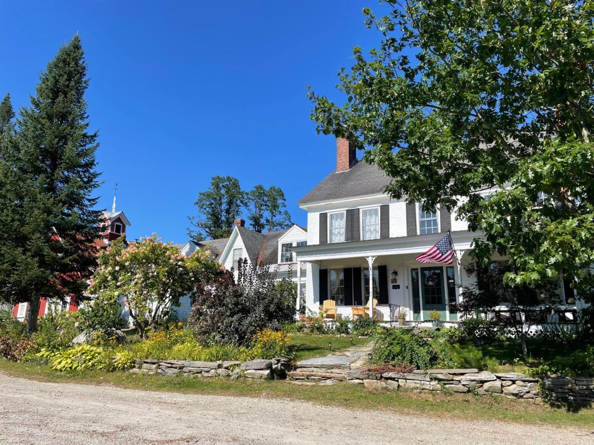 Stone Hearth Inn And Eatery Chester Bagian luar foto