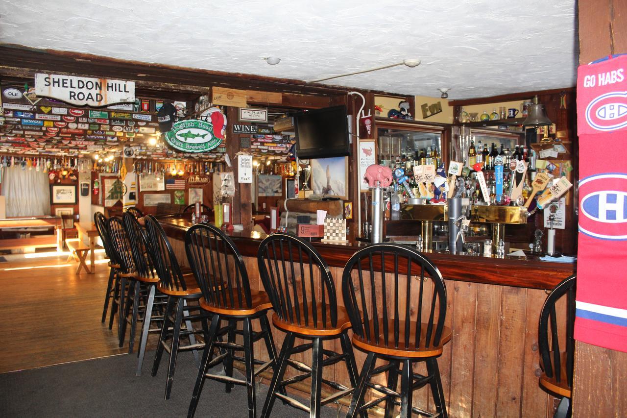 Stone Hearth Inn And Eatery Chester Bagian luar foto